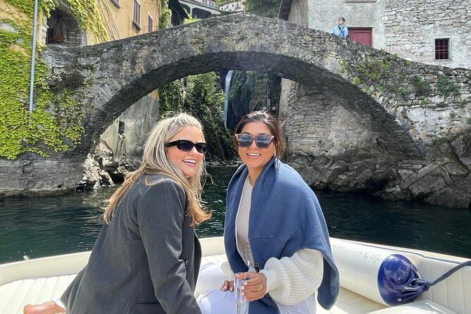 1 Hour Private and Guided Cruise to Lake Como Mostes motorboat - Meeting at Como’s Lario bar