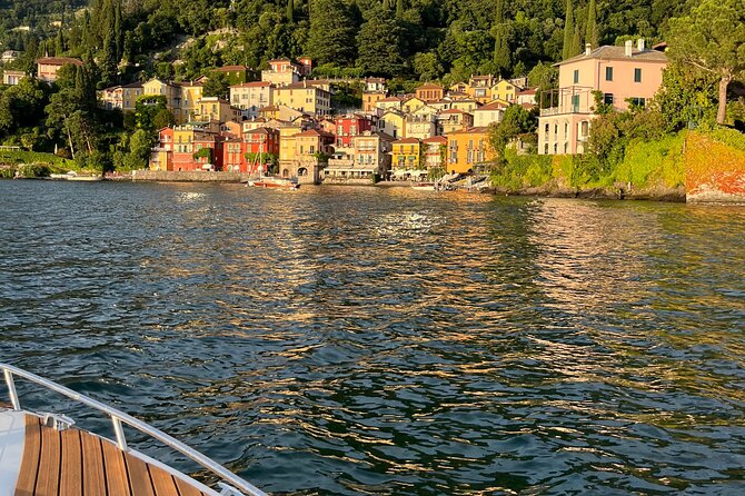 1 Hour Private Boat Tour from Varenna on Lake Como - Bellagio, Villa Serbelloni, and Punta Spartivento