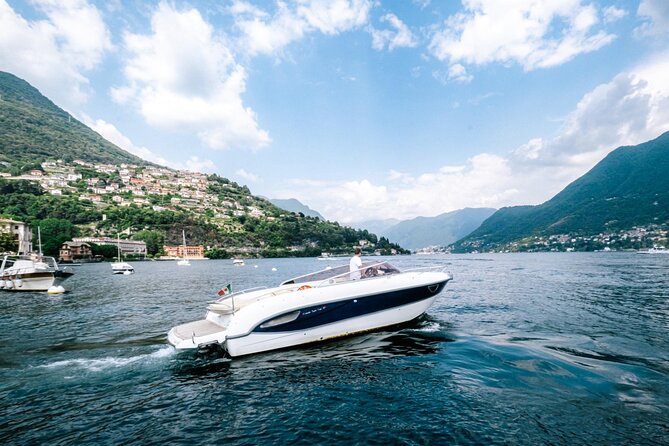 1 Hour Private Cruise on Lake Como Motoscafo Cranchi - Cernobbio, Villa d’Este, and Villa Erba