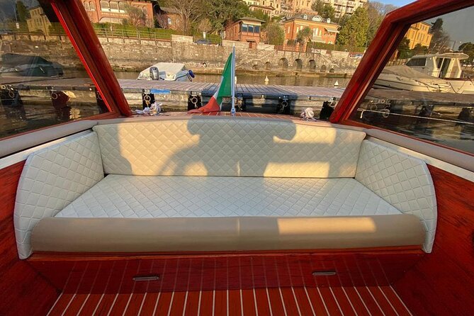 1 Hour Private Wooden Boat Tour on Lake Como 10 pax - Cernobbio, the lake’s polished western shore