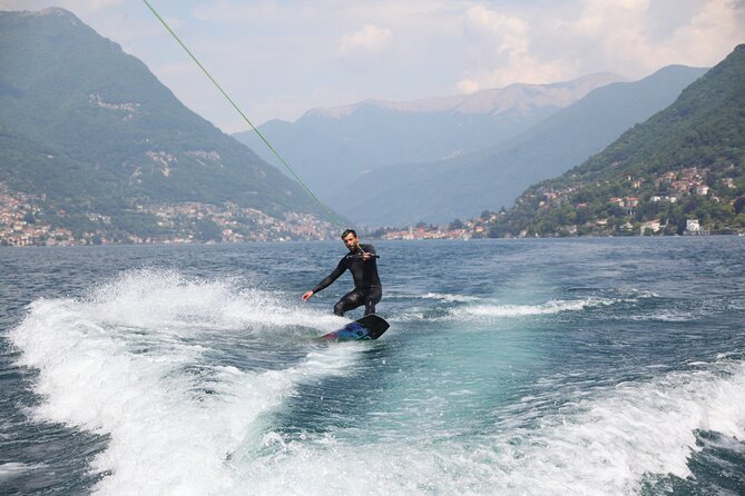 1H Wakeboard and Wakesurf on Lake Como with Mastercraft Boat - Why the private format matters