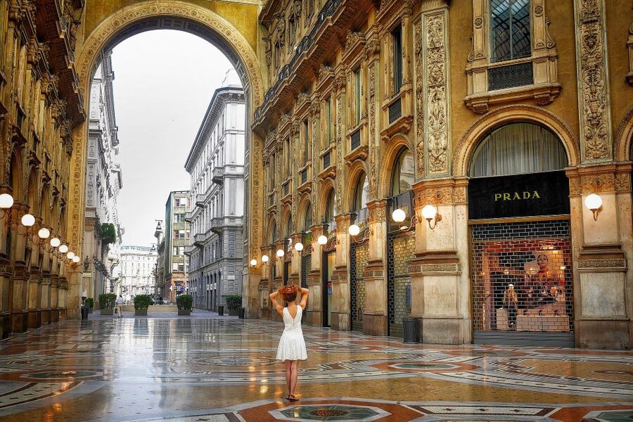 2-Hour Milan by Night Walking Tour - Who should book this Milan night walk?