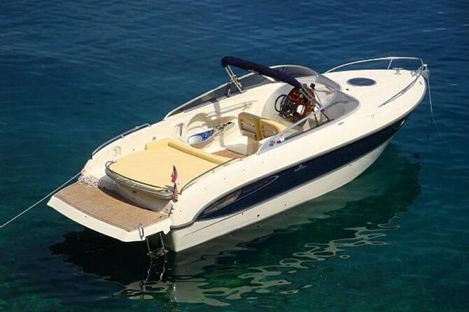 2-Hour Private Tour Sailing on Lake Como with Aperitif - The Return to Como and the Option to Swim