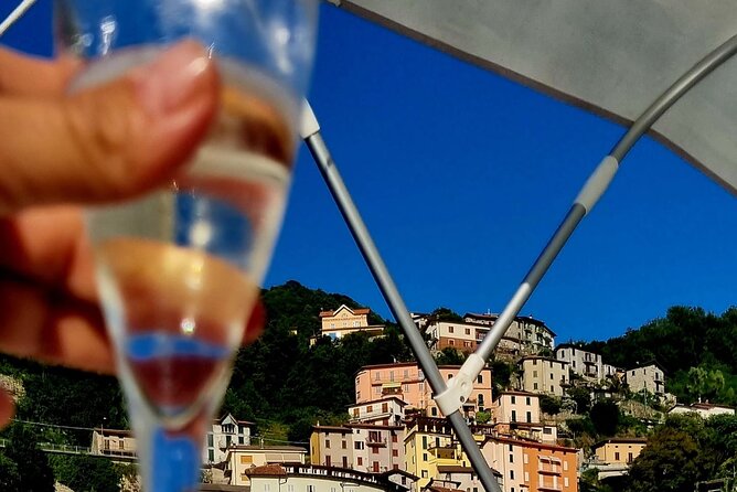2 Hours and 30 Minutes Private Tour Lake Como - Laglio and the famous villa views