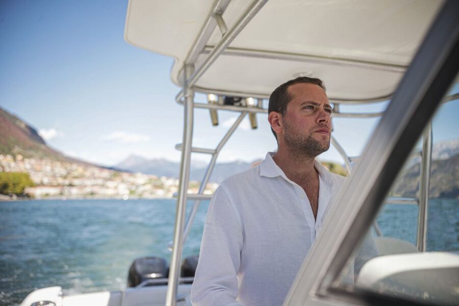 2 hours Private boat tour on lake of Como - Why Lake Como makes sense from a private boat