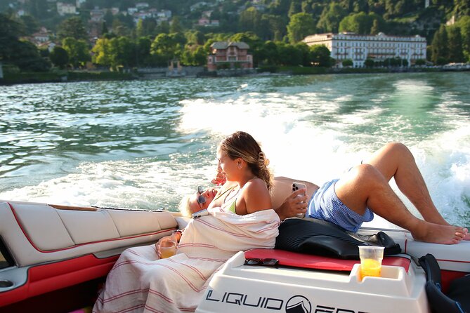 2 Hours Private Cruise on Lake Como up to 8 pax - What Captain Larry Adds to the Ride