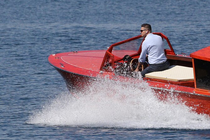2 Hours Private Wooden Boat Tour on Lake Como 6 pax - Setting out from Como’s tourist jetty
