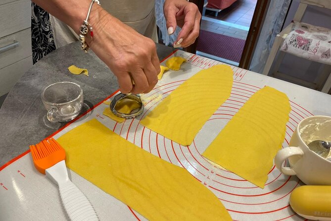3 Hour Private Italian Tradition Cooking Class in Brescia - The appetizer break with prosecco