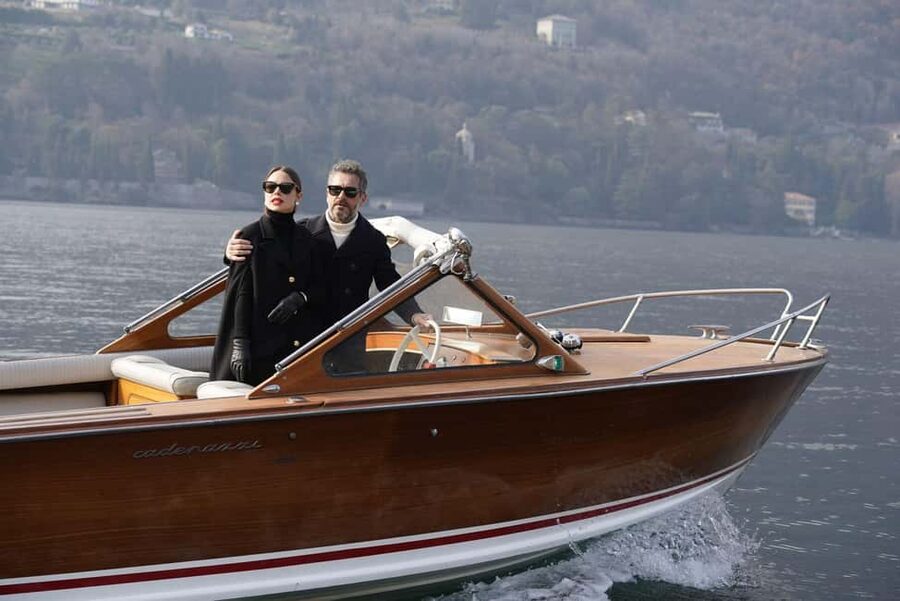 3 or 4 hours Classic Wooden Boat Tour with Prosecco - What the 4-hour option adds