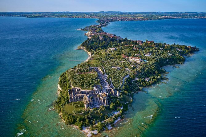 4-Hour Boat Tour on Lake Garda from Lazise - Swimming, shade, and life on the boat