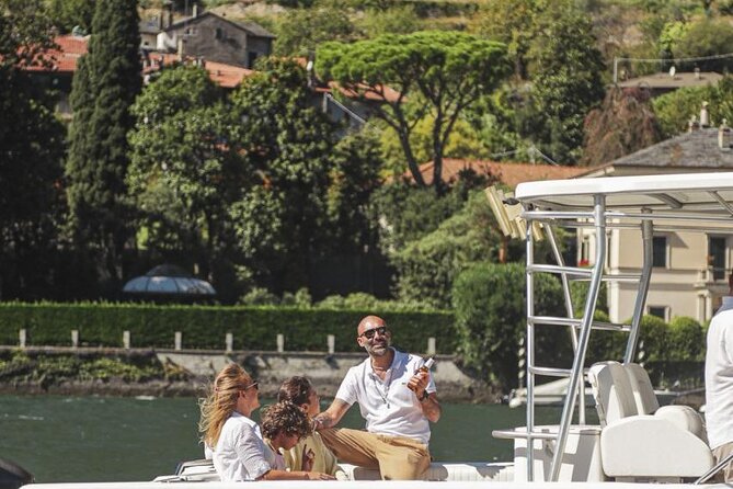 4 Hours Private Boat Cruise on Lake Como with Open Bar - Moltrasio and Laglio: villa stories from the water