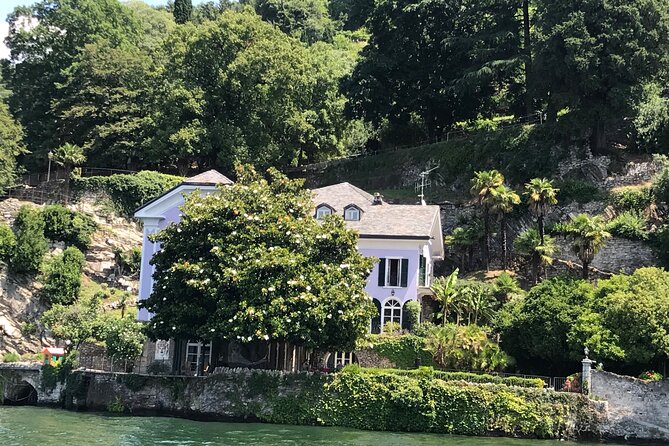4 Hours Private Boat Tour in Lake Como with Captain - George Clooney’s villa and more famous addresses