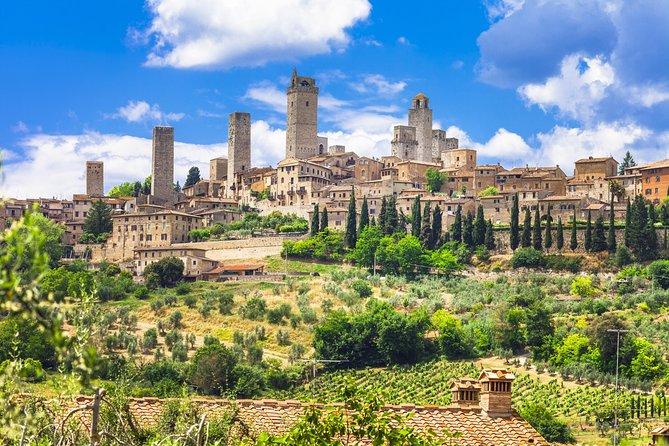 6-Day Cinque Terre, Florence & the Flavours of Tuscany Tour from Milan to Rome - San Gimignano and Siena, the classic Tuscan pairing