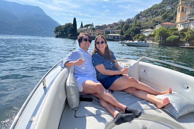 6 hour boat tour with captain on Lake Como - Bellagio, the lake’s central meeting point
