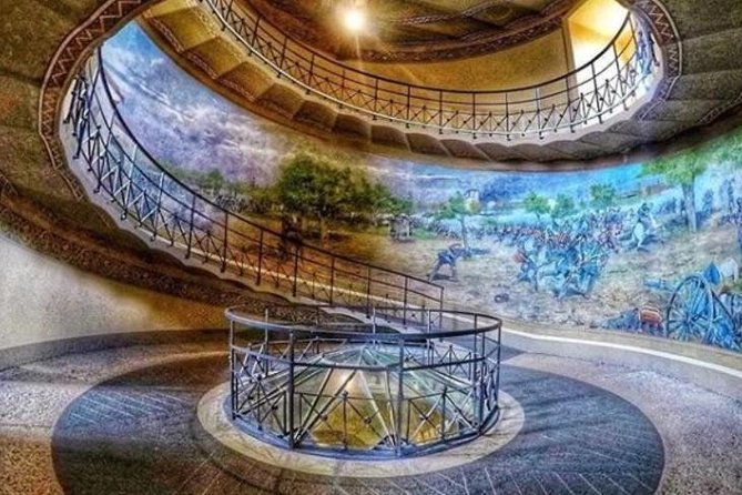 A single ticket for the three museums - duration 30 days - The atmosphere: solemn, scenic, and sometimes uneven