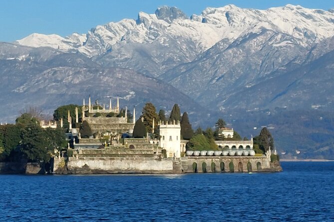 A special late afternoon tour of Borromean islands Isola Bella - Adding the 30-minute private boat cruise