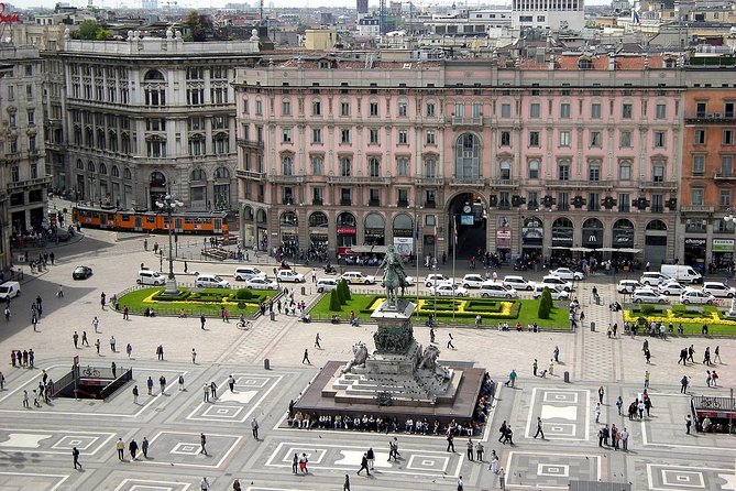Airport Transfer: Malpensa Airport MXP to Milan by Luxury Van - What the service does well
