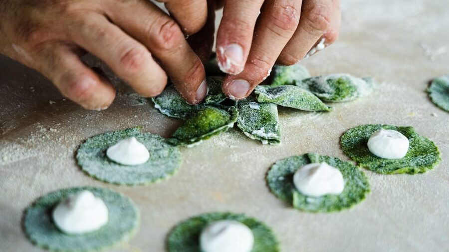 Bardolino: Garda Lake Pasta Cooking Class at Agritourism - How to prepare for the afternoon