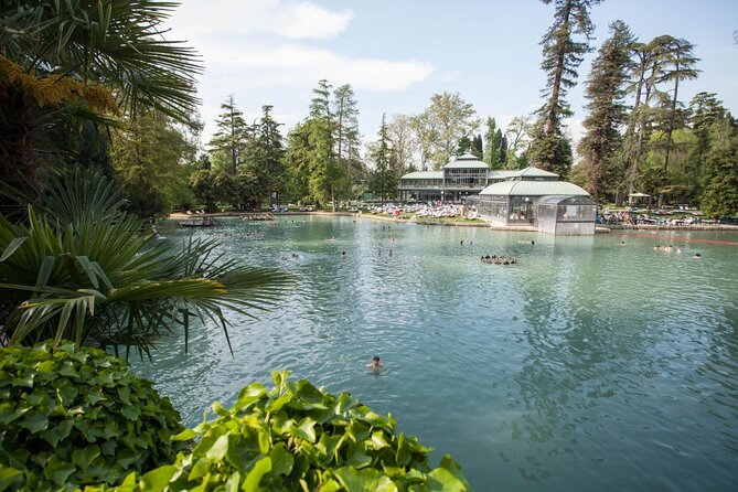 Beekeeping Farm Tour and Tasting Experience in Lazise - Key points to know before booking
