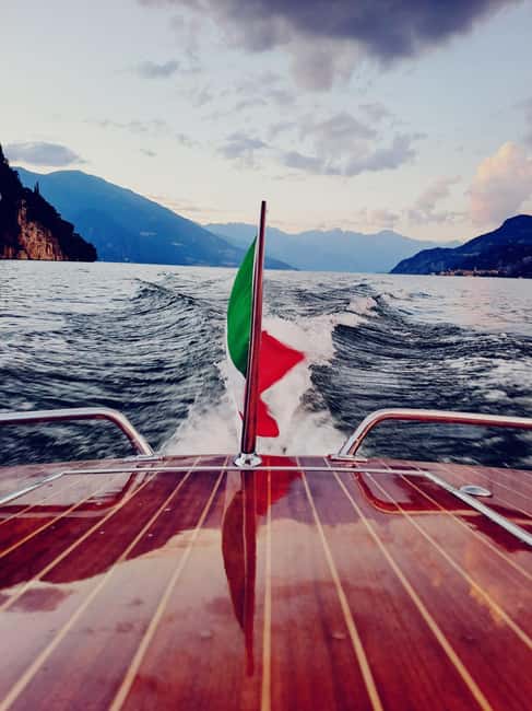 Bellagio/Menaggio: Private Trip on a Vintage Wooden Boat - Key points to know before booking