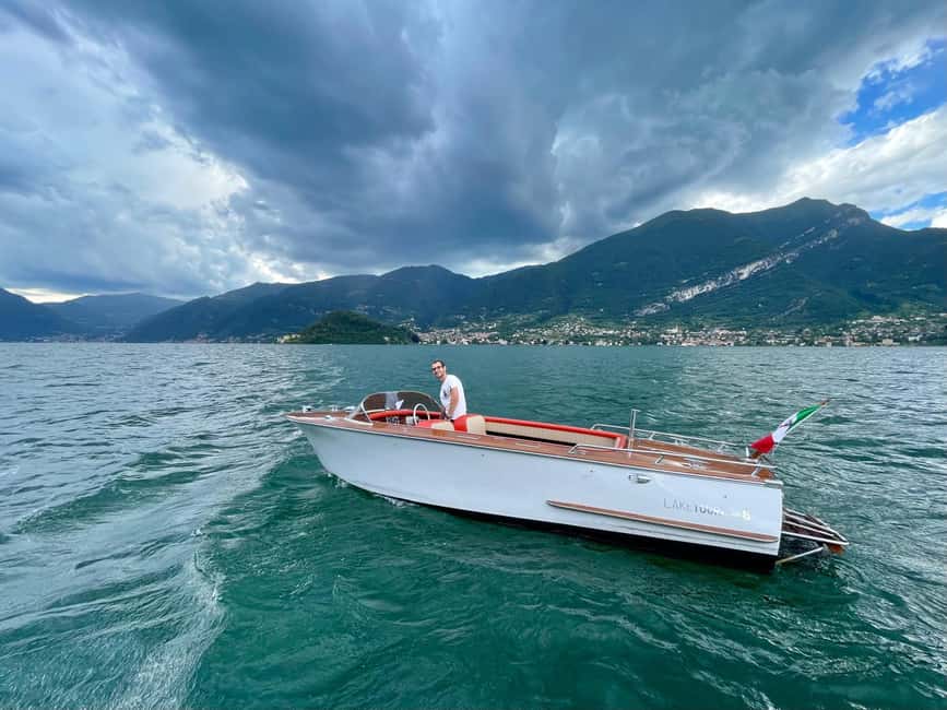 Bellagio/Menaggio: Private Trip on a Vintage Wooden Boat - Bellagio and Villa Melzi Gardens from the lake