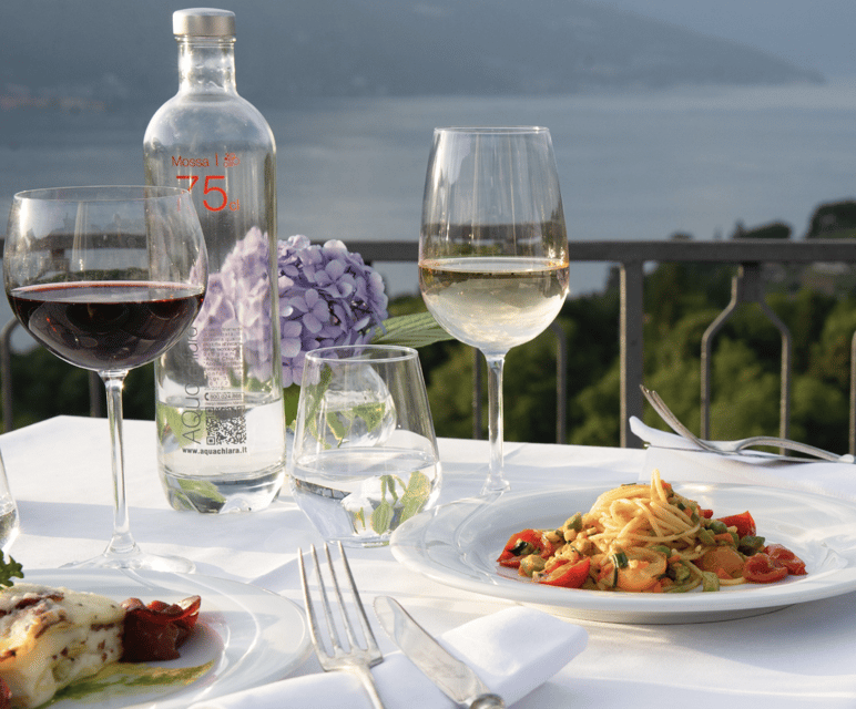 Bellagio Walking Tour + Lunch + Villa Balbianello - Returning to Bellagio by Public Boat