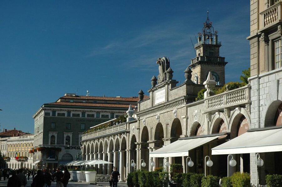 Bergamo: 2.5-Hour Private Tour of the Lower Town - Accademia Carrara and the limits of the ticket