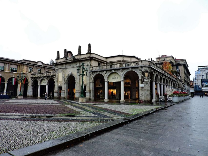 Bergamo: 2.5-Hour Private Tour of the Lower Town - From the station to the Sentierone