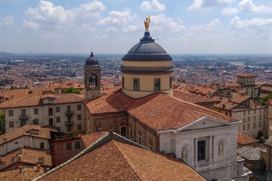 Bergamo: 2.5-Hour Private Upper Town Tour - Smaller streets, local stories, and flexible pacing
