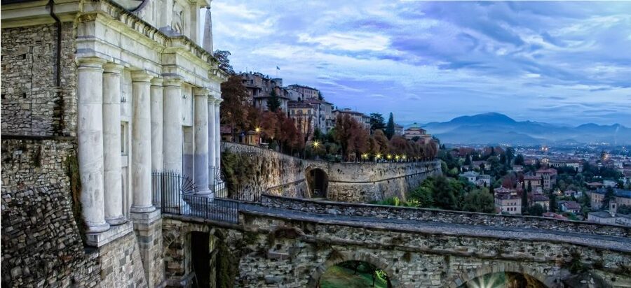 Bergamo: 2.5-Hour Private Upper Town Tour - What the $124.61 price means for your group