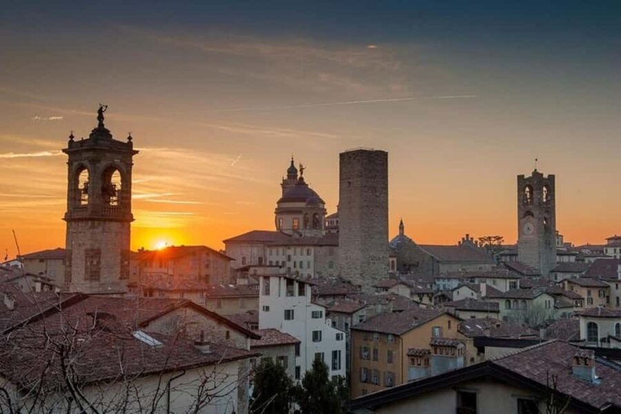 Bergamo : Highlights Private Walking Tour - Key points to know before booking