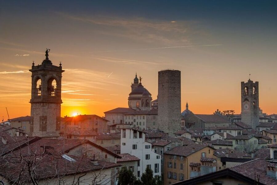 Bergamo: Private custom tour with a local guide - Why a private Bergamo walk can be worth your time