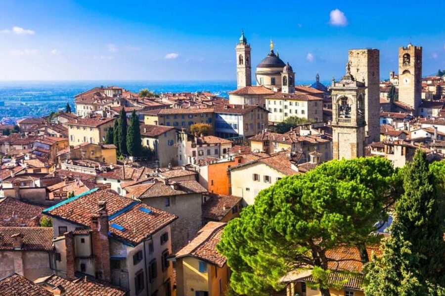 Bergamo: Private custom tour with a local guide - What you actually see during the walk