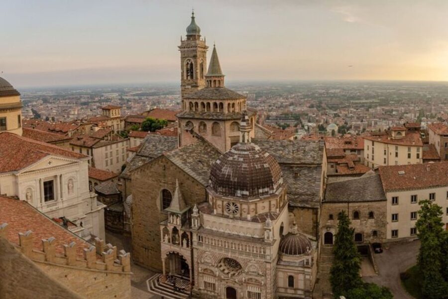 Bergamo: Private custom tour with a local guide - Booking details that affect your day