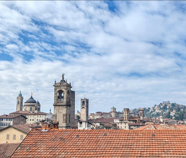 Bergamo: Upper Town Guided Tour with French-speaking Guide - Practical tips for getting the most from the walk
