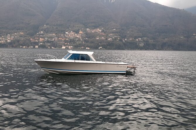 Boat tour on Lake Como 2 hours - Villa Pliniana and a possible swim
