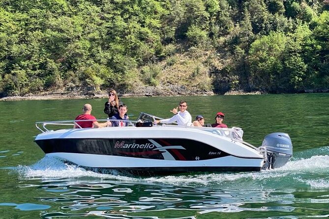 Boatparty Shared Tour on Lake Como–2 Hours of Villas, Wine & Swim - Isola Comacina, swimming, and Prosecco