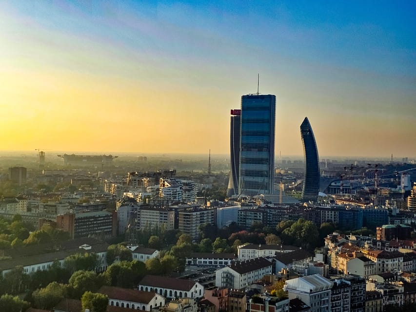 Branca Tower and Sforza Castle Guided Tour - Branca Tower, Milan’s quick trip into the sky