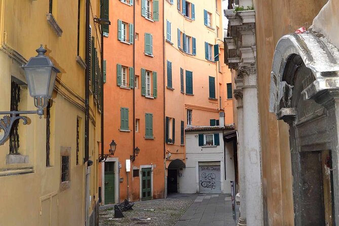 Brescia the Unexpected: History, Local Stories & a drink - Entering the Carmine district through Via San Faustino