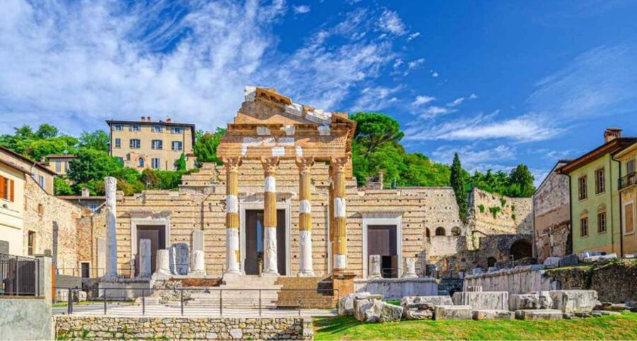 Brescia: the unexpected. History, local stories and a drink - Why Brescia makes a strong walking-tour subject