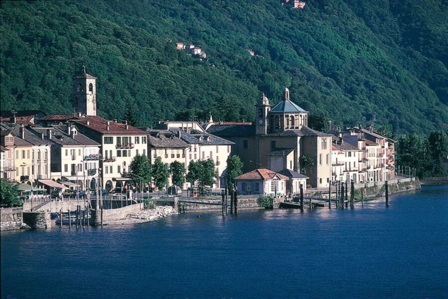 Cannobio: Guided Walking Tour with Aperitif - Starting beside S. Vittore Church at 5:30 PM