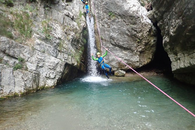 Canyoning "Family-Fun" - family friendly Canyoningtour - A gentle introduction to canyoning at Lake Garda