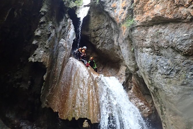 Canyoning "Summerrain" - fullday Canyoning Tour also for beginner - What happens on the Summerrain route