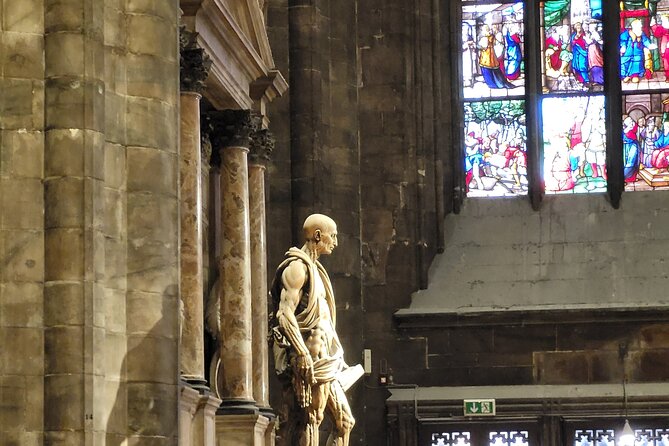 Cathedral & Skyline: Duomo di Milano Tour with Rooftop Access - Key points to know before booking