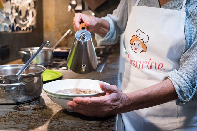 Cernobbio: Show Cooking & Dining at a Local’s Home - Meeting the host at a private Cernobbio address