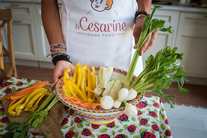 Cesarine: Home Cooking Class & Meal with a Local in Varenna - Dietary needs and family groups