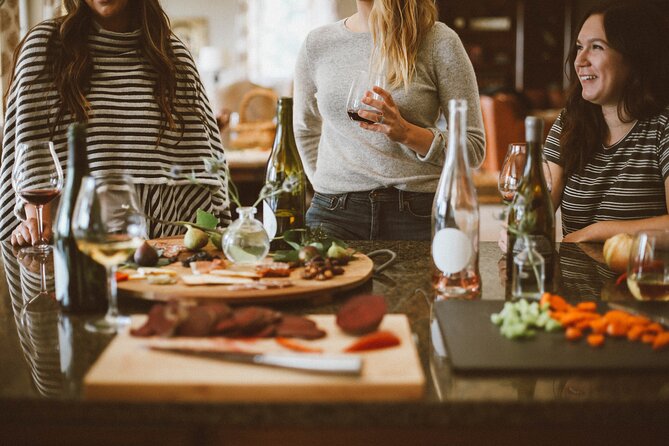 Cesarine: Pasta & Tiramisu Class at Local's Home in Milan - Timing, transport, and the address issue