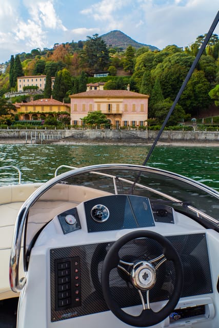 Como: 2-Hour Boat Rental on Lake Como - Taking the wheel from Como