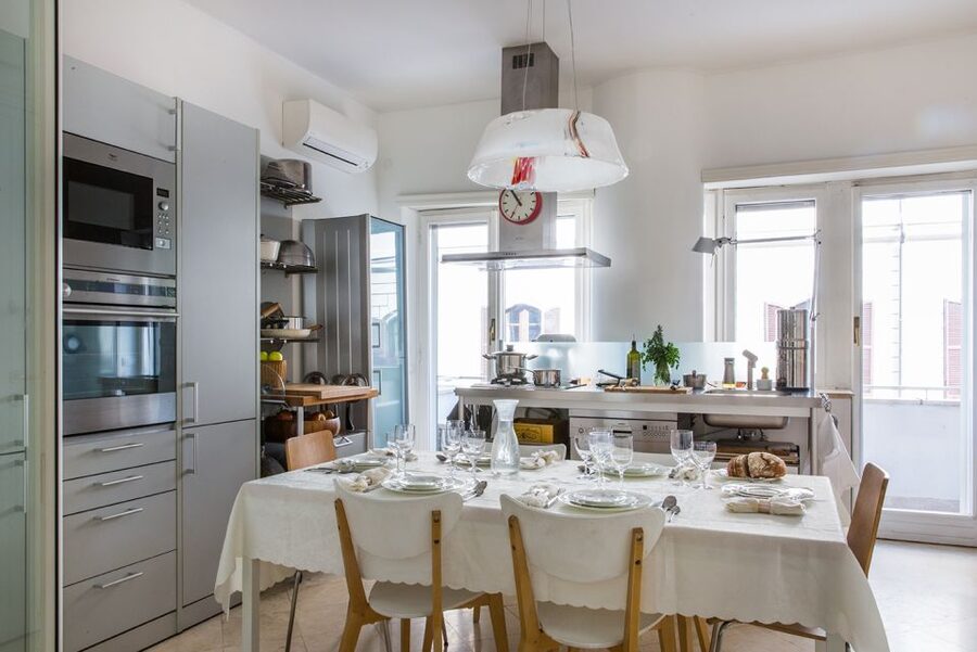 Como: Dining Experience at a Local Home - What arrives at the table