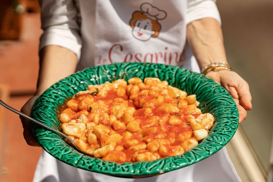 Como: Dining Experience at a Local Home - Who should book this experience